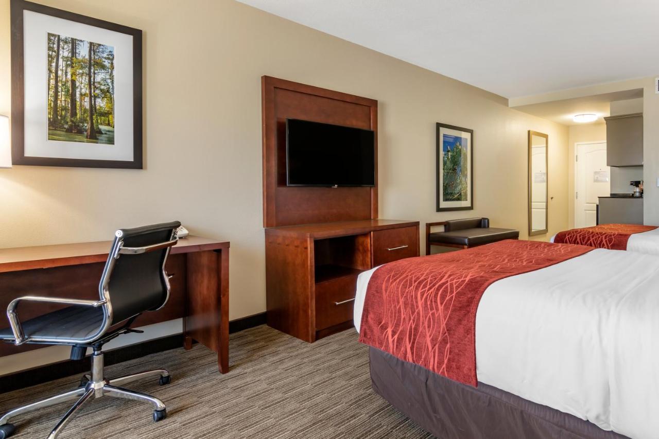 טיפטון Comfort Inn & Suites מראה חיצוני תמונה