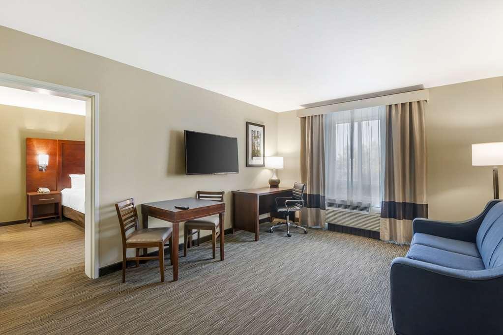 טיפטון Comfort Inn & Suites חדר תמונה